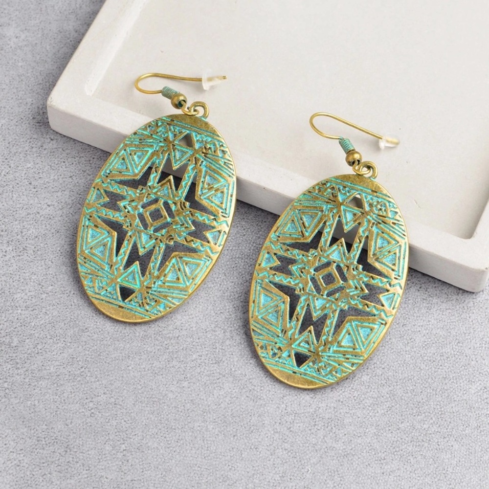 Oval Dangle Earrings - Picture 3 of 4